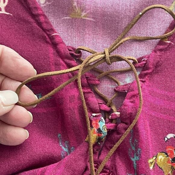 Roper Women's Peasant Blouse, Western Print with Leather Lace Neckline - Picture 10 of 10